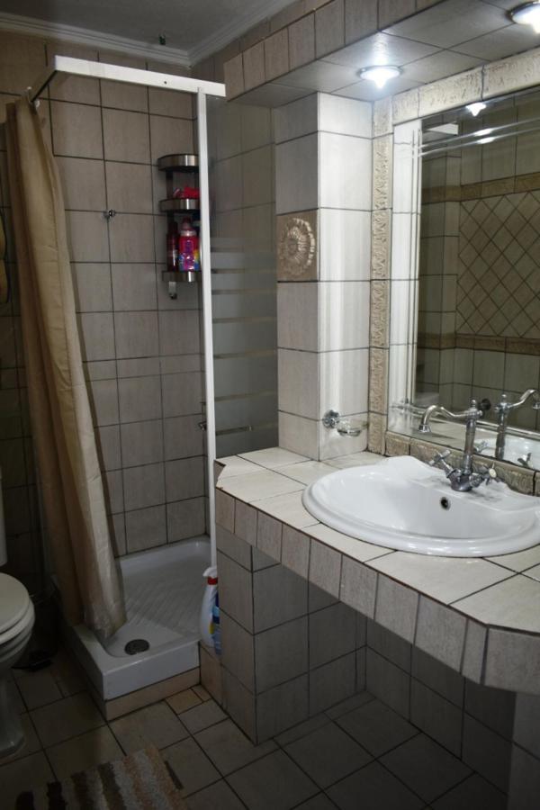 Luxury Next To The Apartment